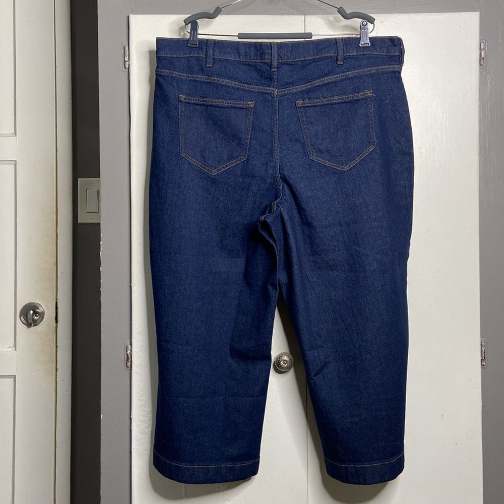 Women’s Dark Blue Denim Wide-Leg Jeans - Picture 3 of 8